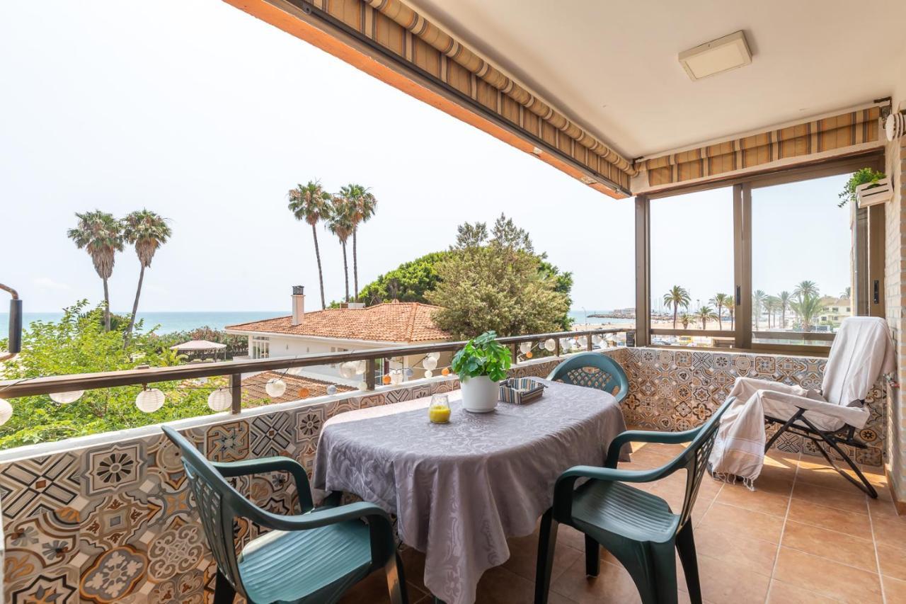Isola Beachside Apartment Валенсия Екстериор снимка